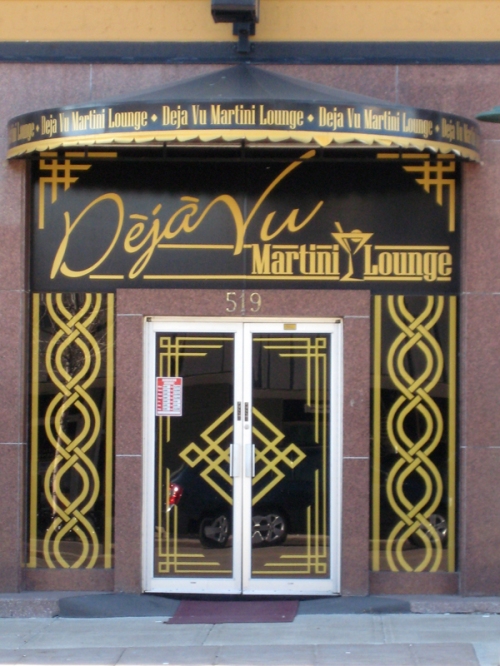 dejavu_martini_lounge_small1